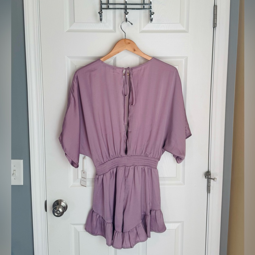 RUFFLE ROMPER 💜 - Picture 5 of 5
